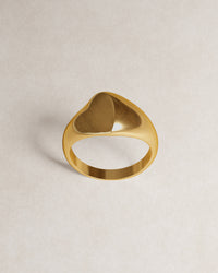heart signet ring, gold vermeil, 18k gold vermeil, twisted, imperfect, jewellery, minimal jewellery, sculptural jewellery, valentine, heart, product shot, front view